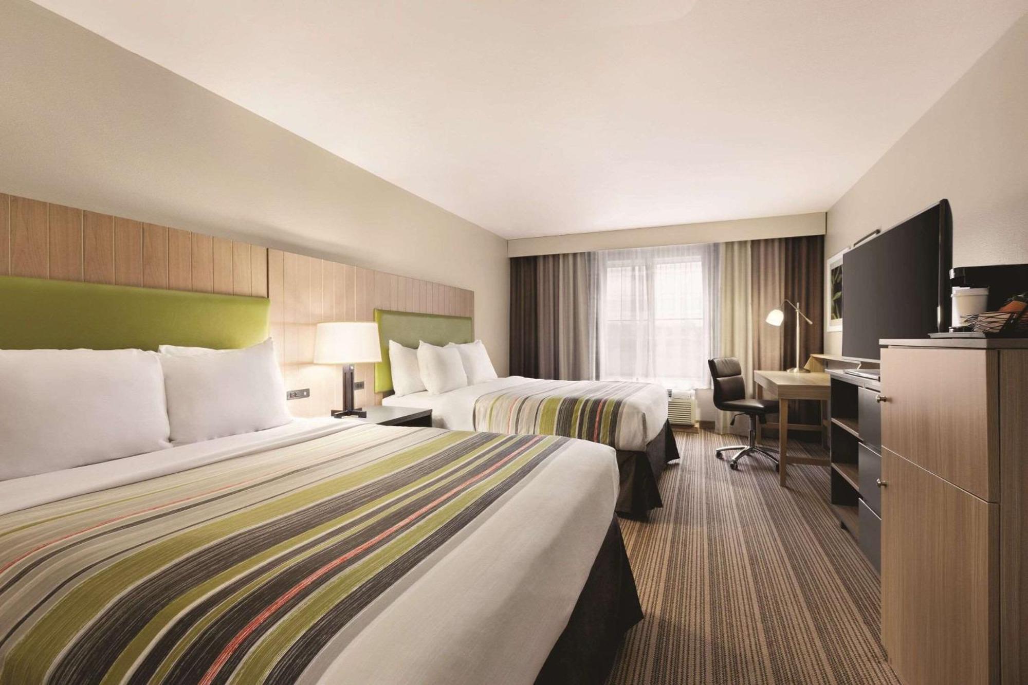 Country Inn & Suites By Radisson, Wytheville, Va Bagian luar foto