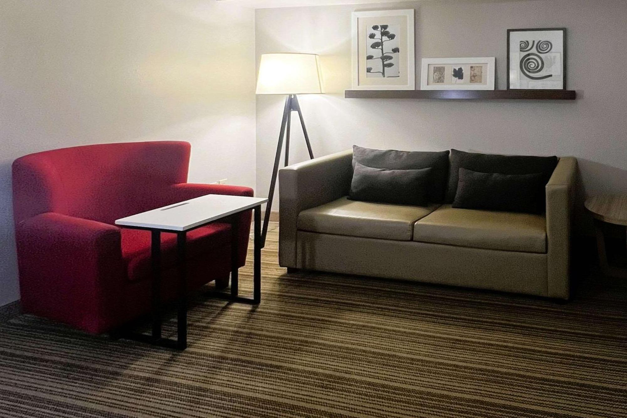 Country Inn & Suites By Radisson, Wytheville, Va Bagian luar foto