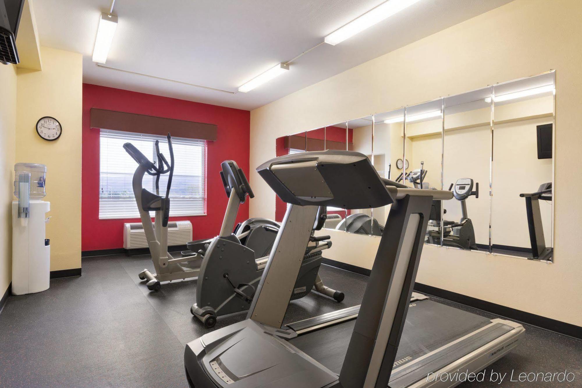 Country Inn & Suites By Radisson, Wytheville, Va Bagian luar foto