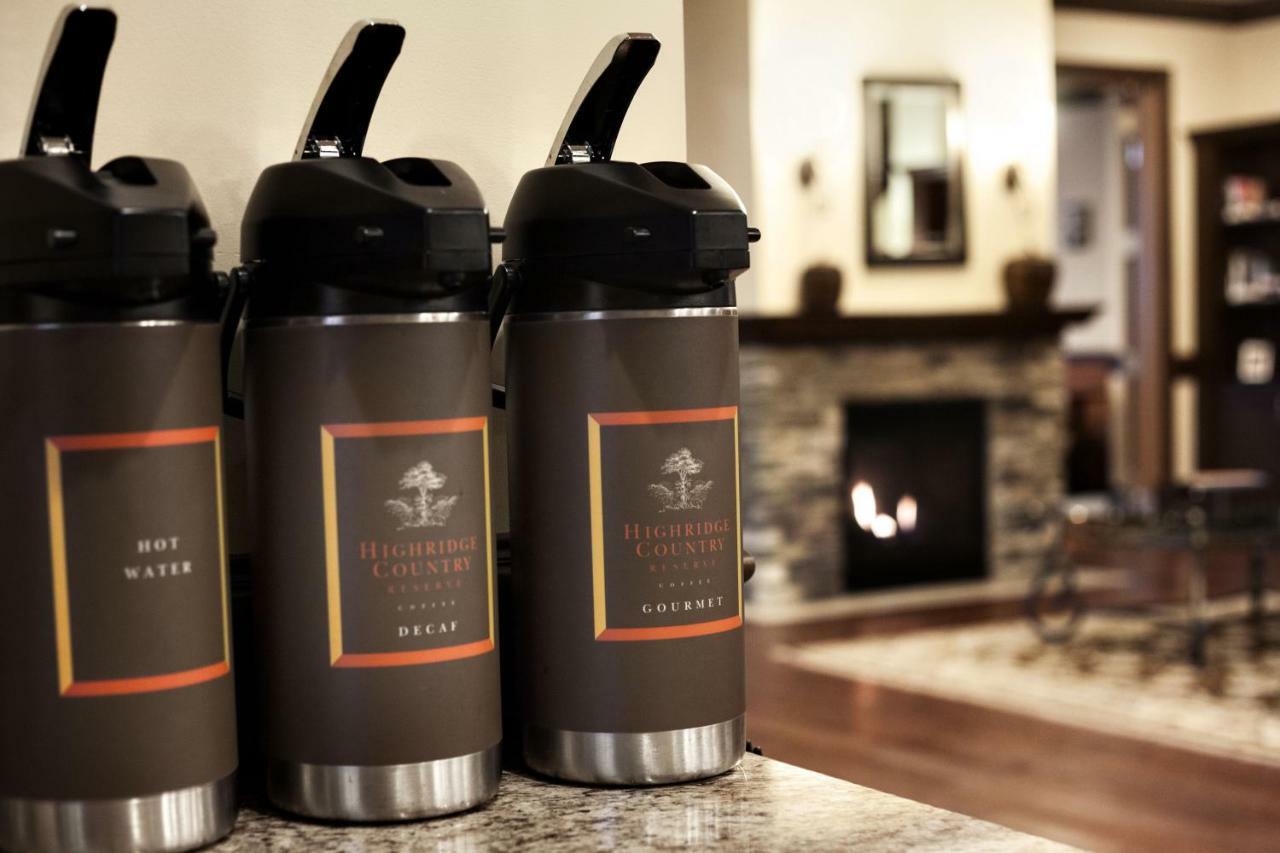 Country Inn & Suites By Radisson, Wytheville, Va Bagian luar foto